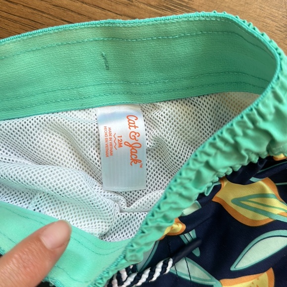 Boys 12 month  shorts swim trunks lemon print - Picture 2 of 3